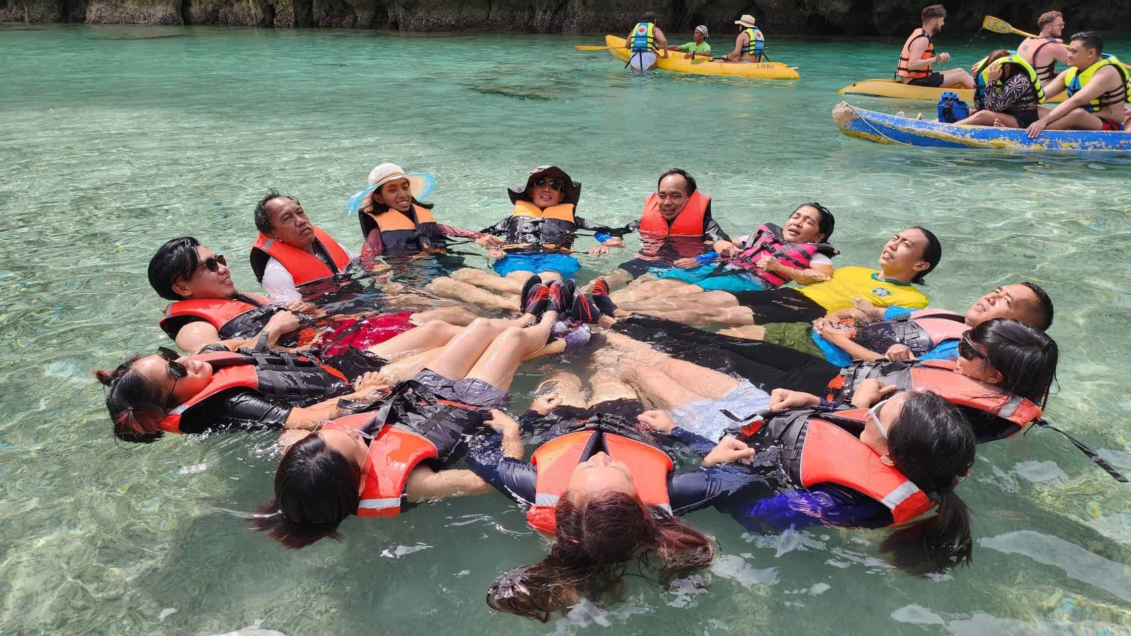 El Nido Tour A - Big/Small Lagoon, Secret Lagoon, Shimizu Island, and 7 Commando Beach